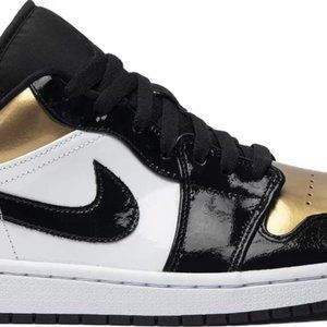 Air Jordan 1 low Gold Toe Sneakers Size 10.5